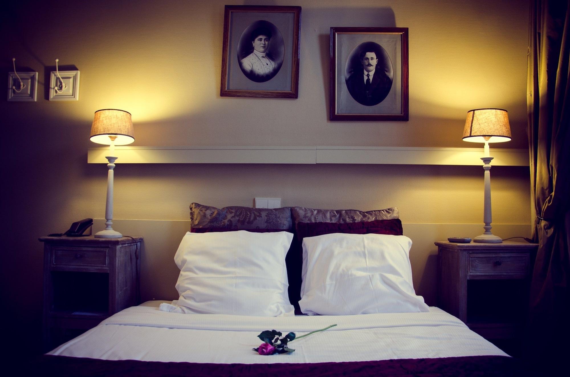 Hotel Botaniek Брюж Екстериор снимка