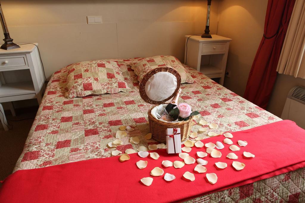 Hotel Botaniek Брюж Екстериор снимка