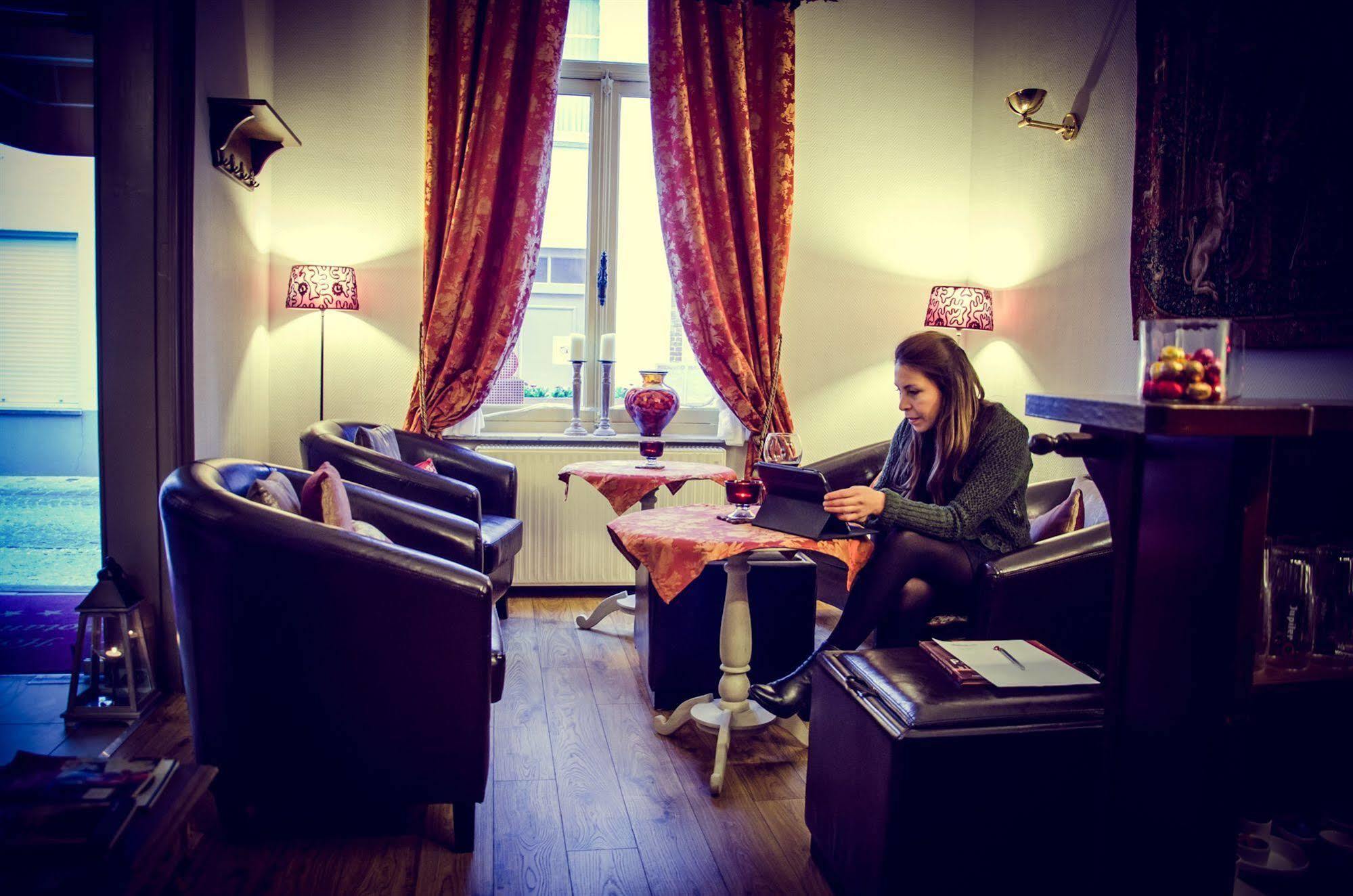 Hotel Botaniek Брюж Екстериор снимка